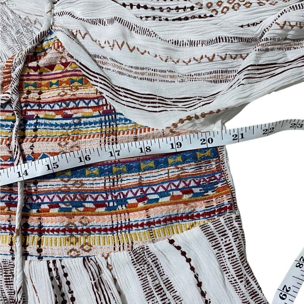 Savanna Jane Embroidered Peasant Tunic Top - Picture 9 of 9